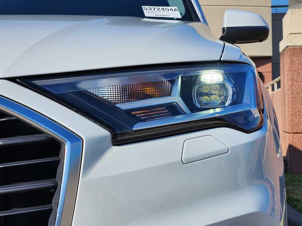 used 2023 Audi Q7 car, priced at $45,391