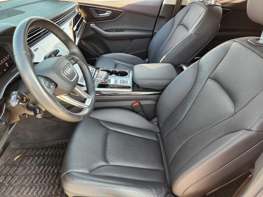 used 2023 Audi Q7 car, priced at $45,391
