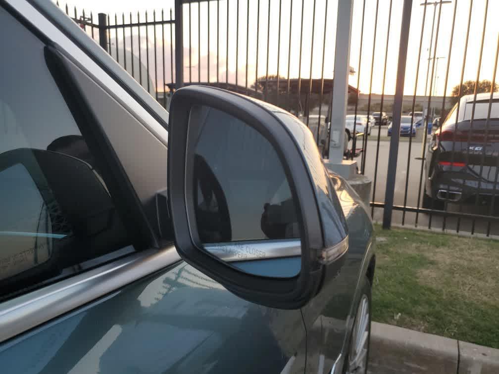 used 2025 BMW X7 car, priced at $80,998