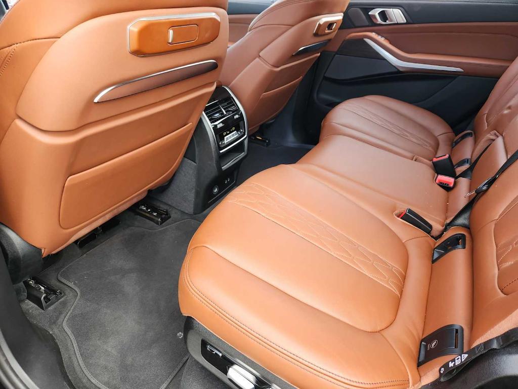 used 2024 BMW X7 car, priced at $76,998