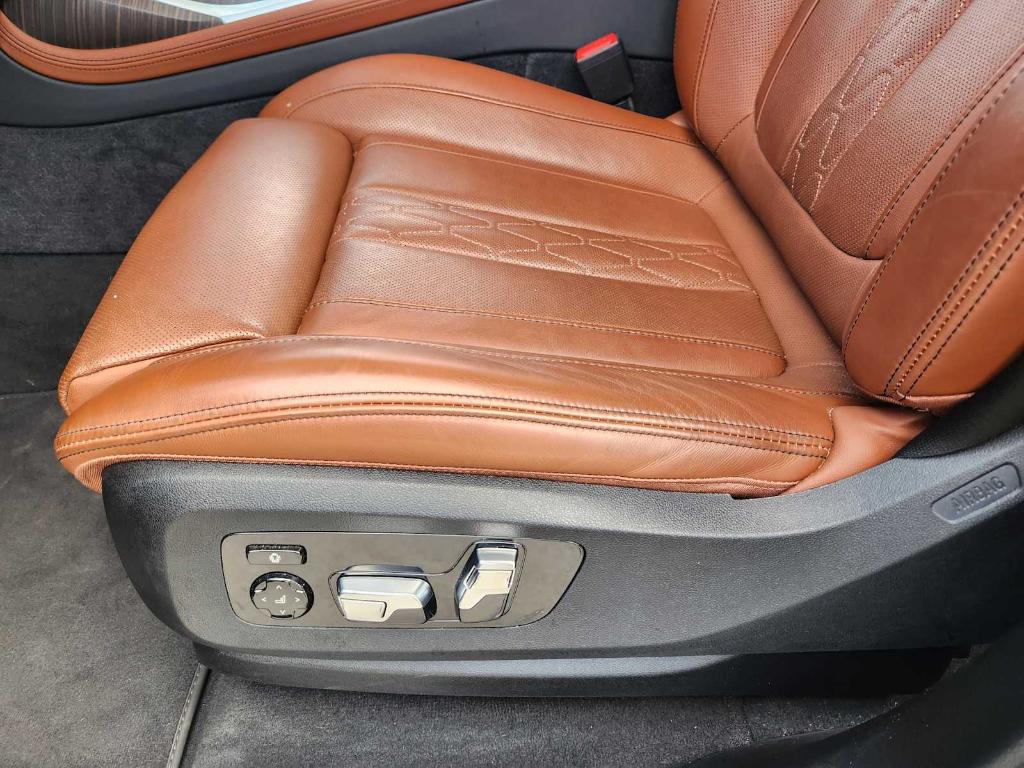 used 2024 BMW X7 car, priced at $76,998