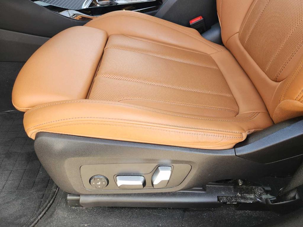 used 2023 BMW X3 car, priced at $36,994