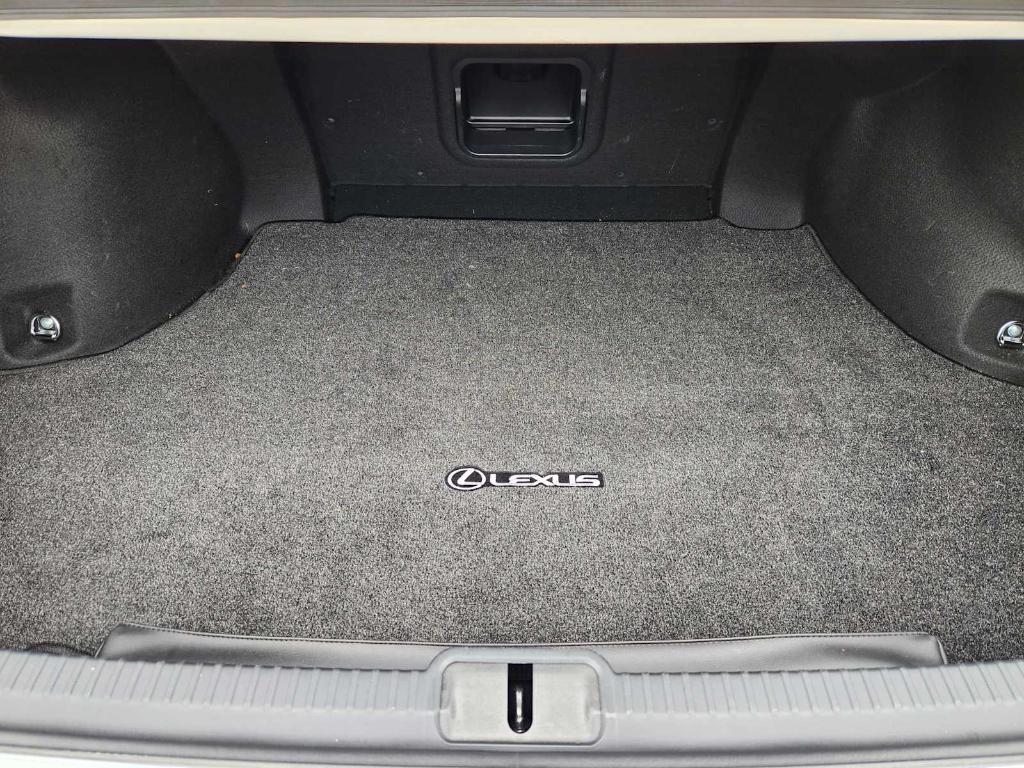used 2024 Lexus ES 300h car, priced at $46,890