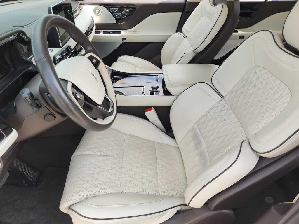 used 2021 Lincoln Aviator car, priced at $52,890