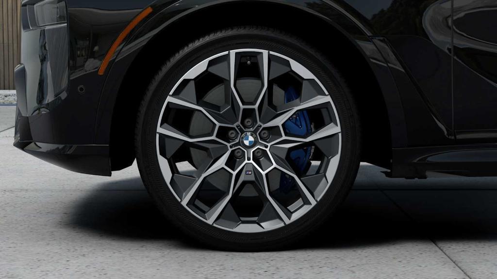 new 2026 BMW X7 car, priced at $125,825
