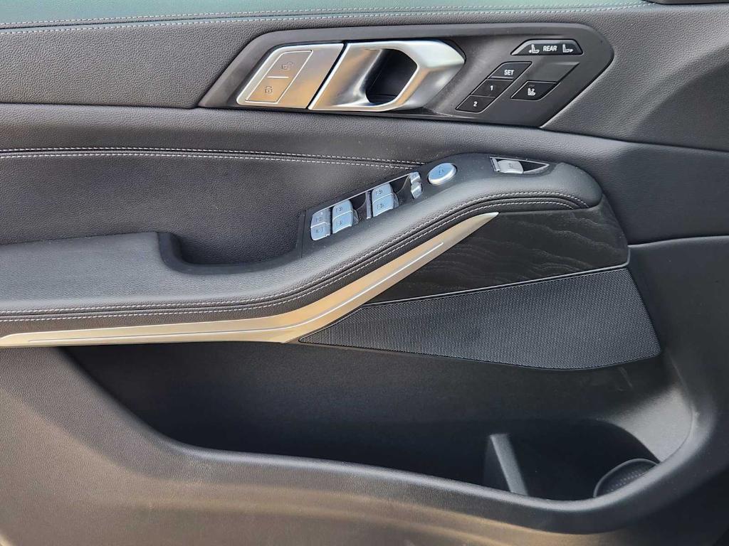 used 2022 BMW X7 car, priced at $51,497