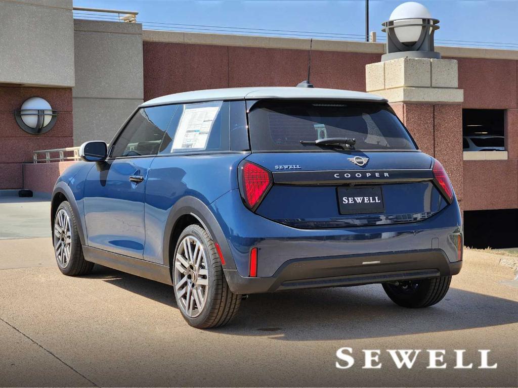 new 2025 MINI Hardtop car, priced at $32,430