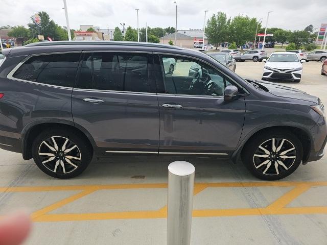 used 2019 Honda Pilot car, priced at $25,990