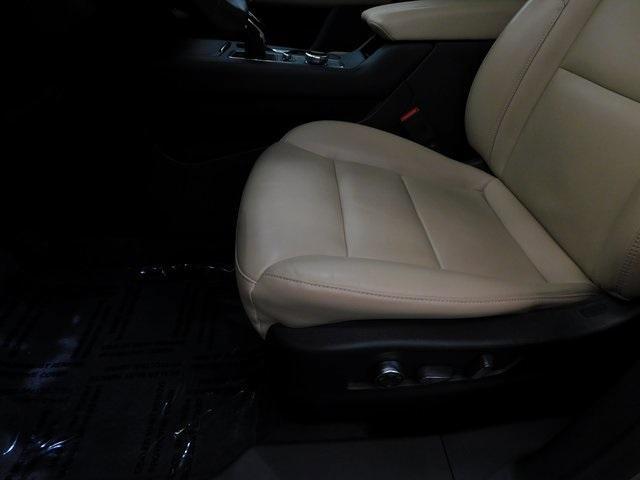 used 2025 Cadillac XT4 car, priced at $35,000