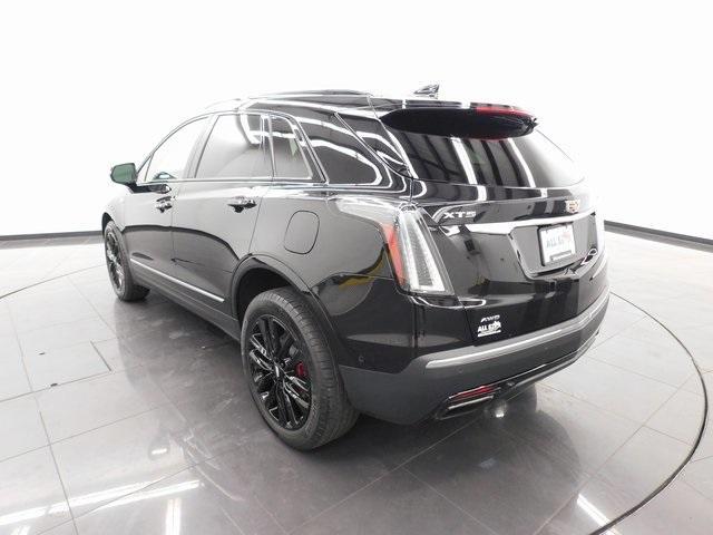 used 2023 Cadillac XT5 car, priced at $38,028