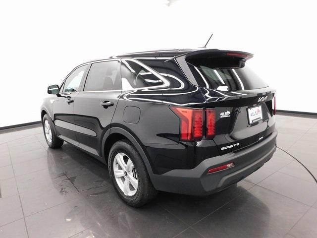 used 2023 Kia Sorento car, priced at $26,377