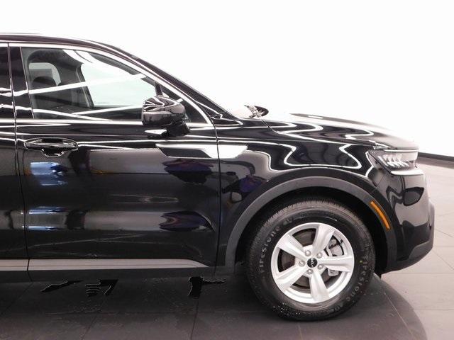 used 2023 Kia Sorento car, priced at $26,377