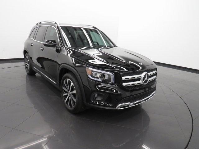 used 2020 Mercedes-Benz GLB 250 car, priced at $31,980