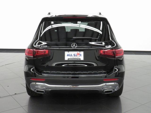 used 2020 Mercedes-Benz GLB 250 car, priced at $31,980