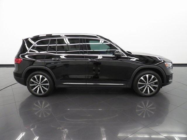 used 2020 Mercedes-Benz GLB 250 car, priced at $31,980