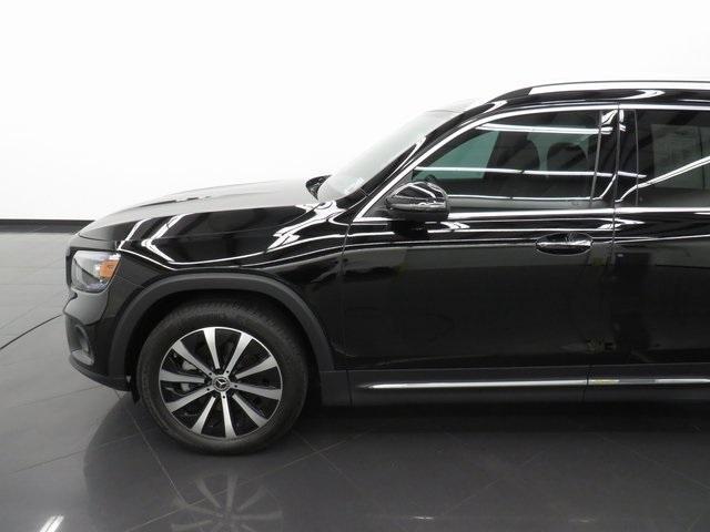 used 2020 Mercedes-Benz GLB 250 car, priced at $31,980