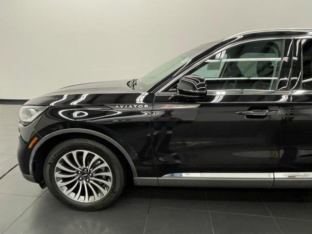 used 2022 Lincoln Aviator car, priced at $45,143