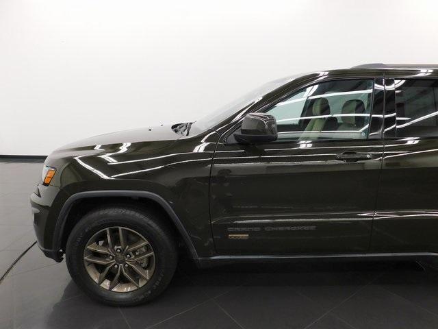 used 2017 Jeep Grand Cherokee car, priced at $14,572