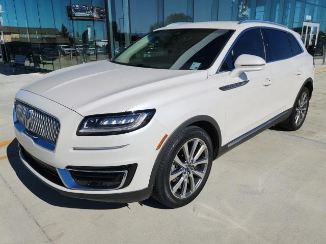 used 2019 Lincoln Nautilus car, priced at $25,000