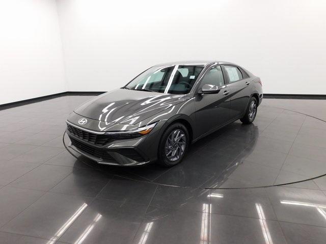 used 2024 Hyundai Elantra car, priced at $21,277