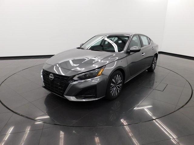 used 2023 Nissan Altima car, priced at $23,995