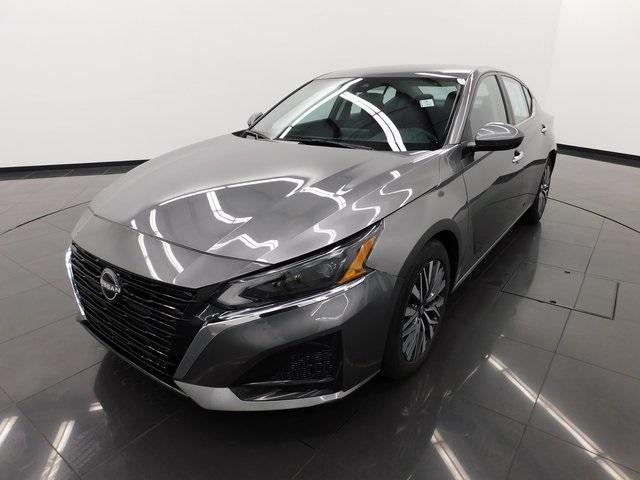 used 2023 Nissan Altima car, priced at $23,995