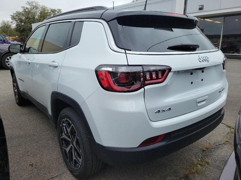 new 2025 Jeep Compass car, priced at $35,540