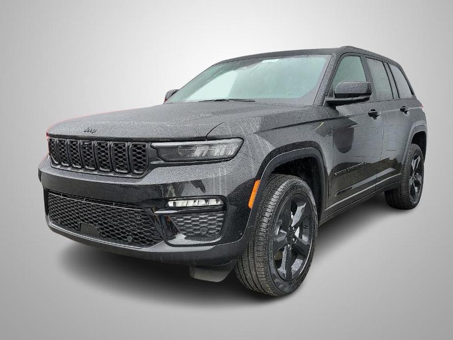 new 2025 Jeep Grand Cherokee car, priced at $56,455