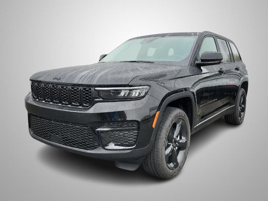 new 2025 Jeep Grand Cherokee car, priced at $49,170