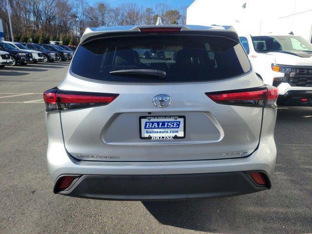 used 2021 Toyota Highlander car, priced at $34,695