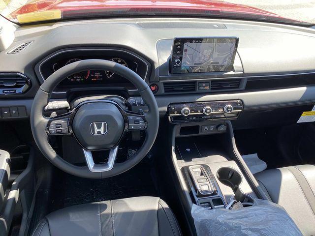 new 2025 Honda Pilot car, priced at $53,450
