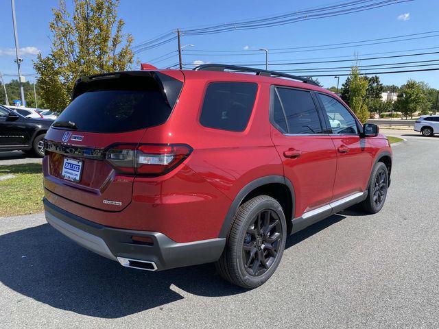 new 2025 Honda Pilot car, priced at $53,450