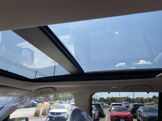 new 2025 Honda Pilot car, priced at $53,450