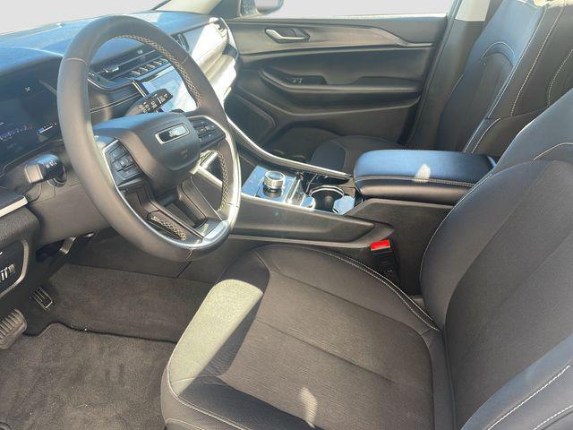 used 2023 Jeep Grand Cherokee car, priced at $27,444