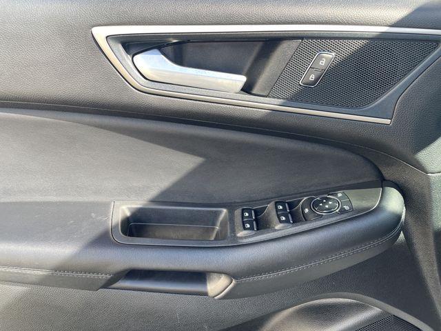 used 2024 Ford Edge car, priced at $22,995