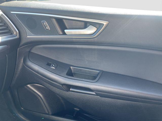 used 2024 Ford Edge car, priced at $22,995