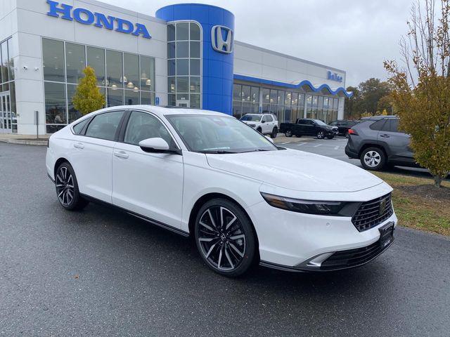 new 2025 Honda Accord Hybrid car, priced at $40,950