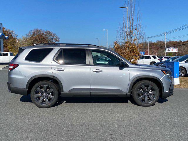 new 2025 Honda Pilot car, priced at $43,695