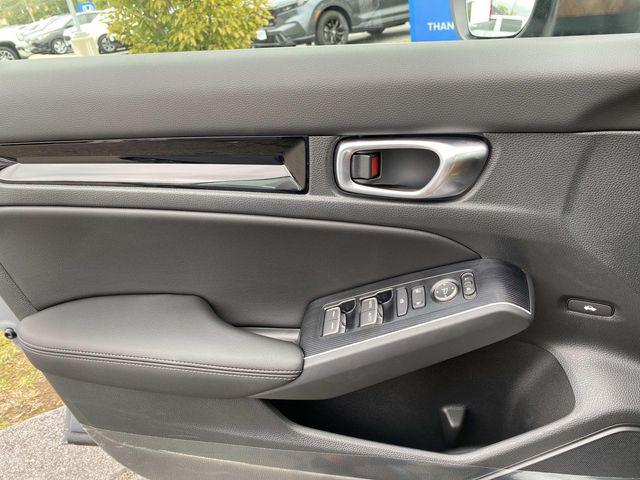 new 2026 Honda Civic Hybrid car, priced at $33,945