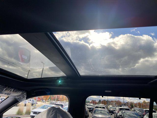 new 2025 Honda Pilot car, priced at $56,530