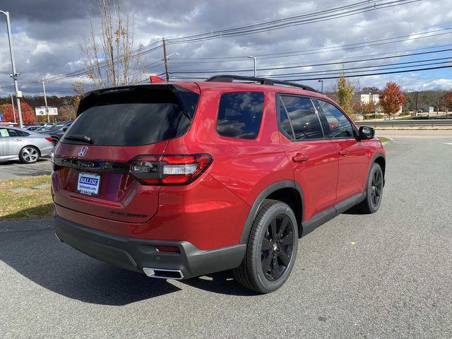 new 2025 Honda Pilot car, priced at $56,530