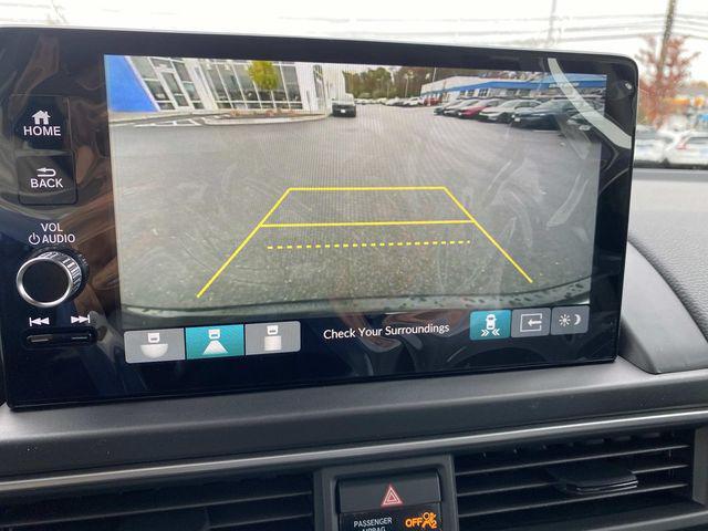 new 2025 Honda Pilot car, priced at $47,095