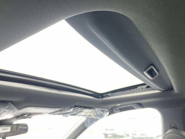 new 2026 Honda CR-V Hybrid car, priced at $40,250