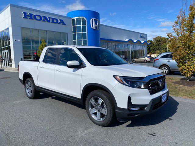 new 2025 Honda Ridgeline car, priced at $45,330