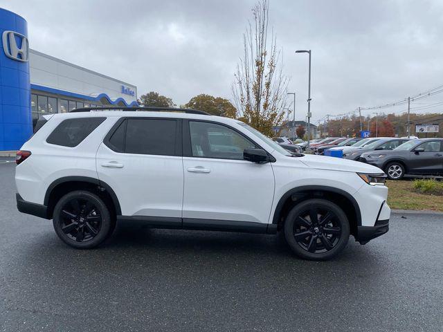new 2025 Honda Pilot car, priced at $56,530