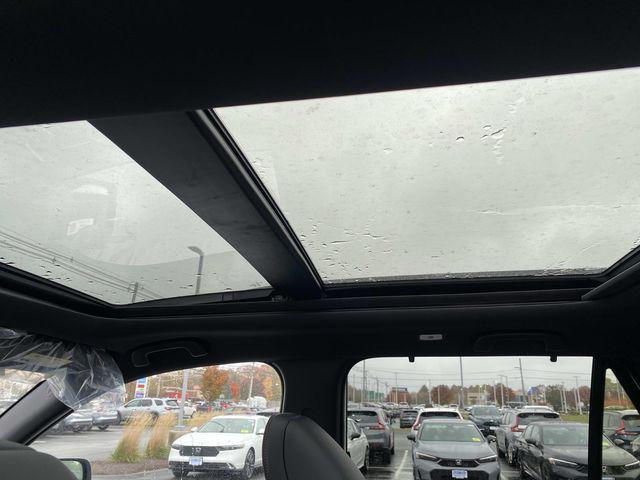 new 2025 Honda Pilot car, priced at $56,530