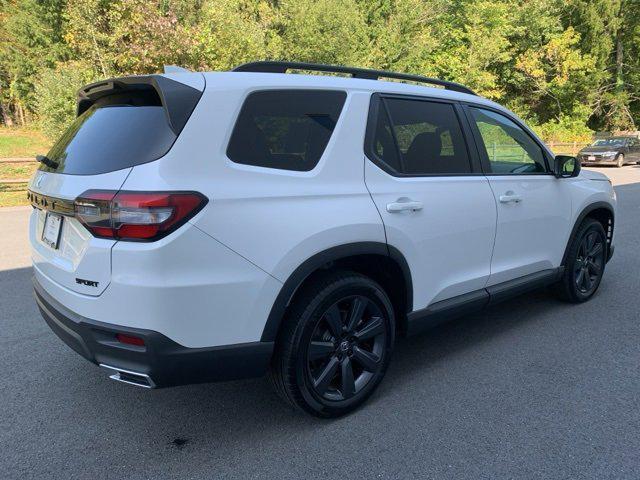 used 2025 Honda Pilot car, priced at $39,295