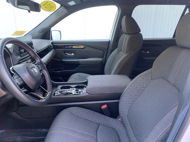 used 2025 Honda Pilot car, priced at $39,295