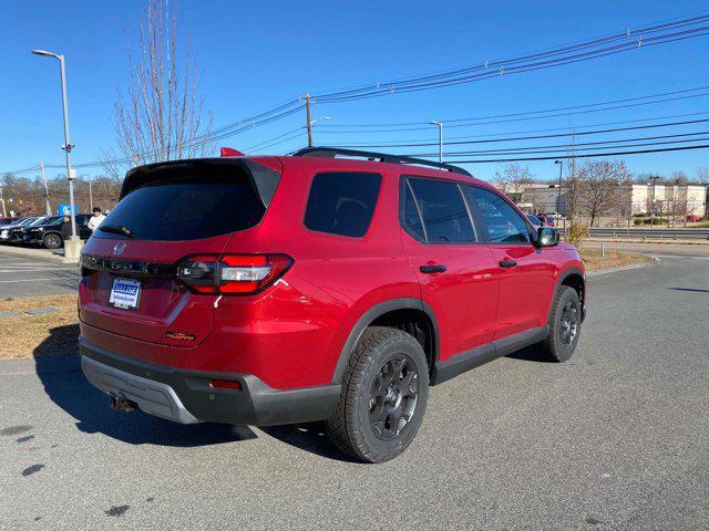 new 2025 Honda Pilot car, priced at $51,250