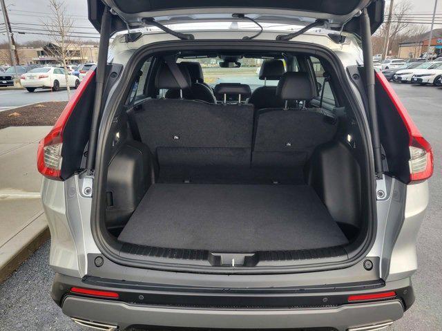 used 2025 Honda CR-V car, priced at $37,795